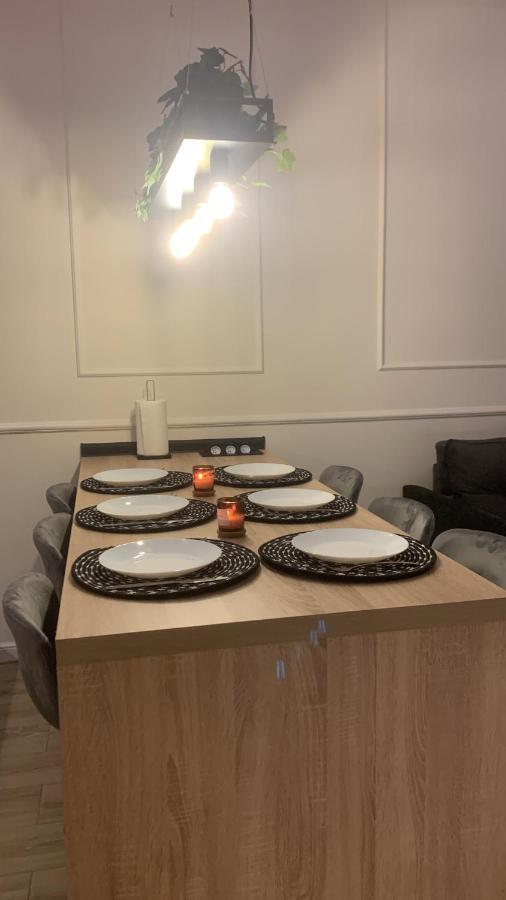 شقة 6 Osobowy Apartament Premium W Kamienicy - Centrum غوجوف فييلكوبولسكي المظهر الخارجي الصورة